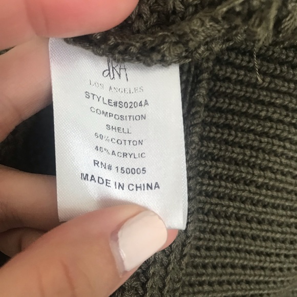 dRA green Merriam ruffle sweater! - Picture 5 of 6